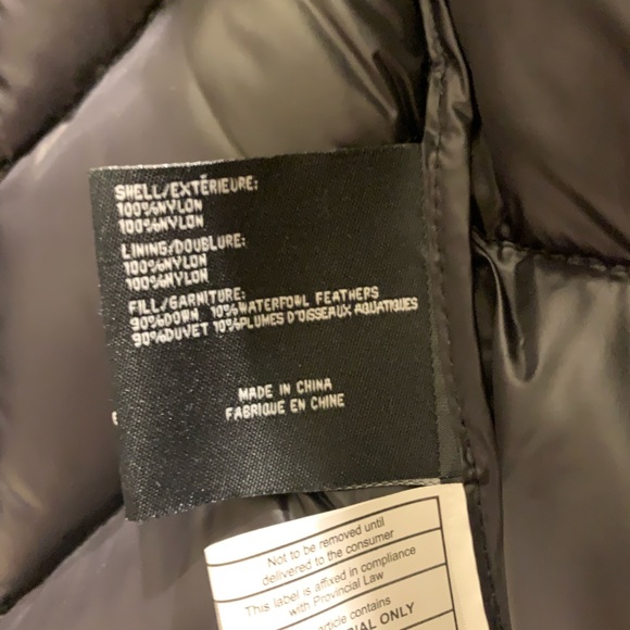 🌟HP🌟NWT Via Spiga chevron quilted slim down coat - Picture 13 of 13